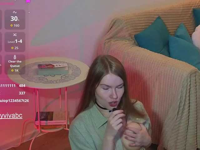 Jennyviva live cam on BongaCams
