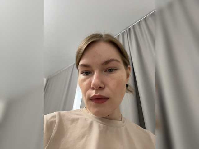 Jennyviva live cam on BongaCams