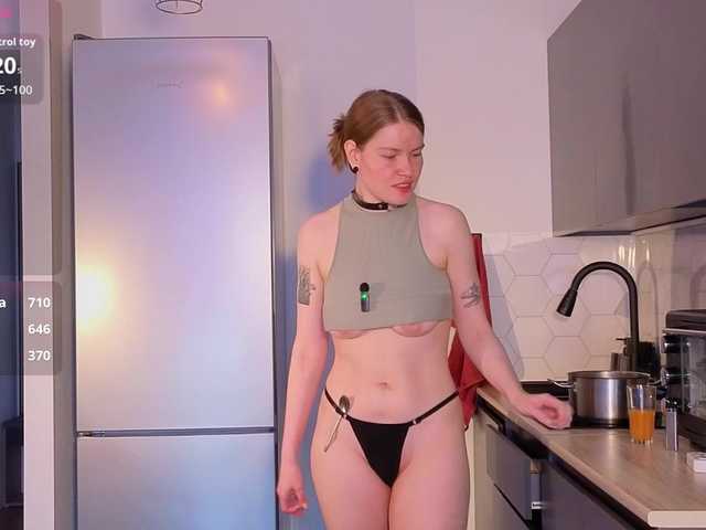 Jennyviva live cam on BongaCams