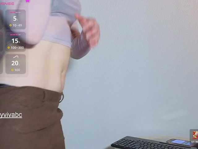 Jennyviva live cam on BongaCams
