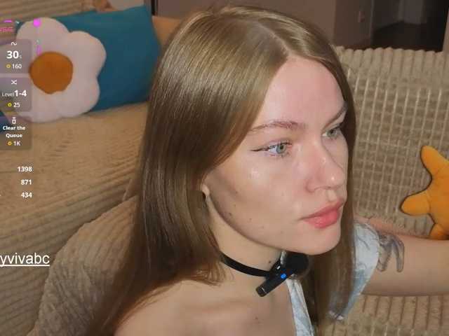 Jennyviva live cam on BongaCams