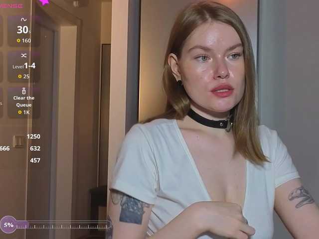 Jennyviva live cam on BongaCams