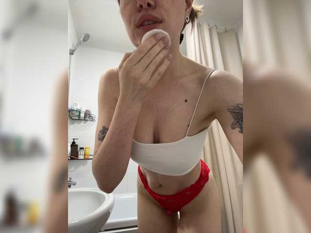 Jennyviva live cam on BongaCams