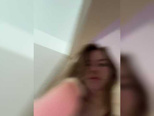 Jennyviva live cam on BongaCams