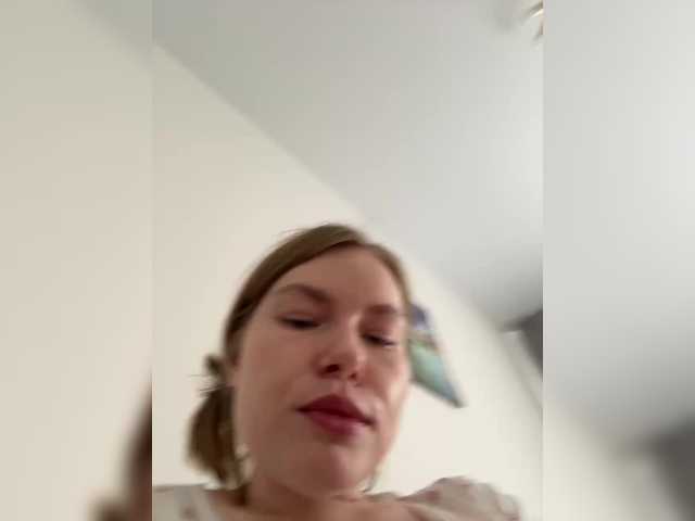 Jennyviva live cam on BongaCams