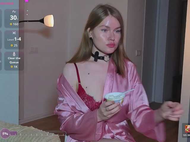 Jennyviva live cam on BongaCams