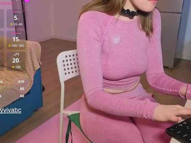 Model: Jennyviva