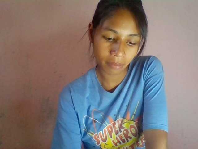 Sexyjolie586 live cam on BongaCams
