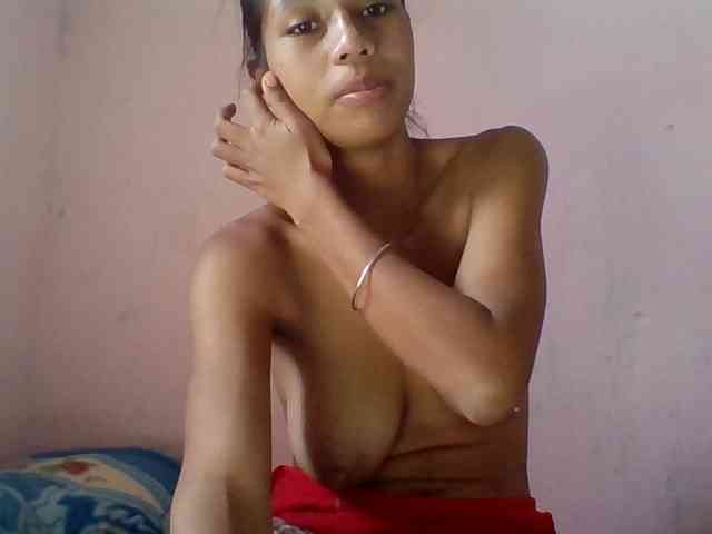 Sexyjolie586 webcam