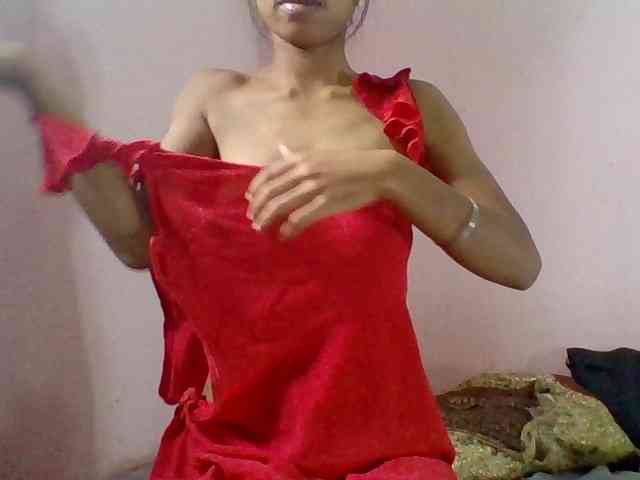 Sexyjolie586 webcam