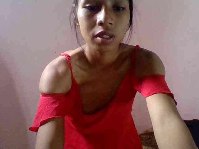 Sexyjolie586 webcam
