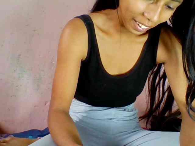 Sexyjolie586 webcam