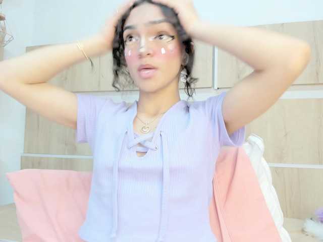 Littlemaddy live cam on BongaCams