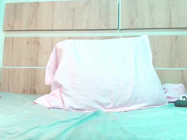 Littlemaddy live cam on BongaCams