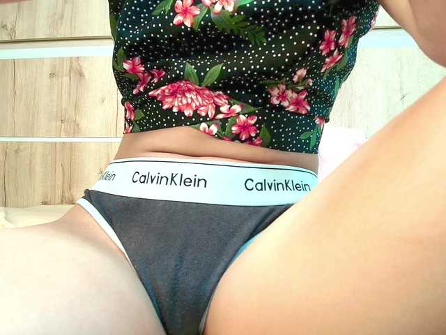 Littlemaddy live cam on BongaCams