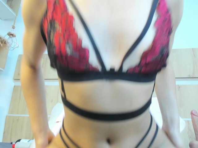 Littlemaddy live cam on BongaCams