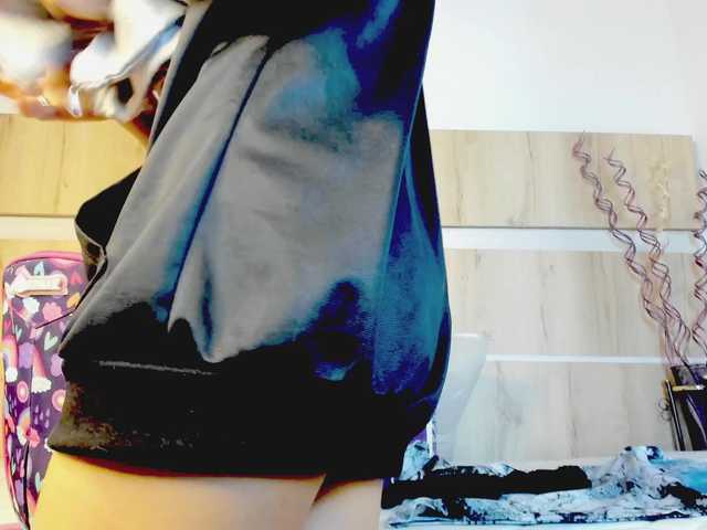 Littlemaddy live cam on BongaCams