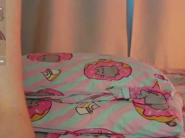 FunnyMagniya live cam on BongaCams