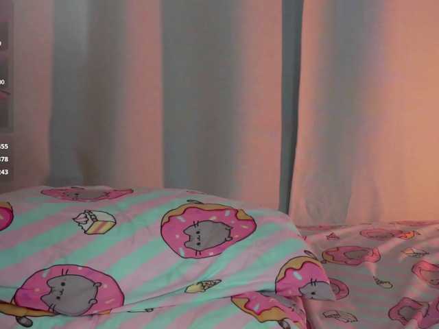 FunnyMagniya live cam on BongaCams