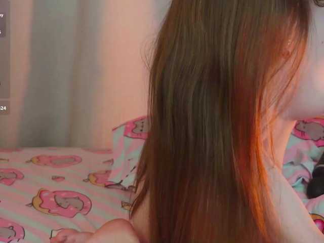 FunnyMagniya live cam on BongaCams
