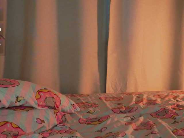 FunnyMagniya live cam on BongaCams