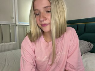 VikkiiSecret Porn Show