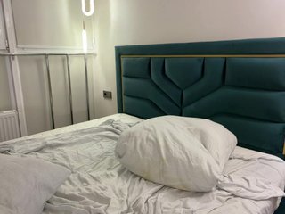 VikkiiSecret Porn Show