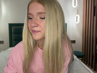 VikkiiSecret