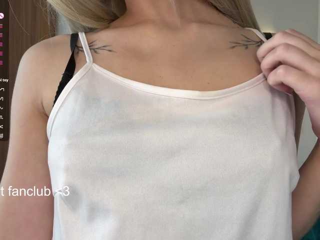 VikkiiSecret