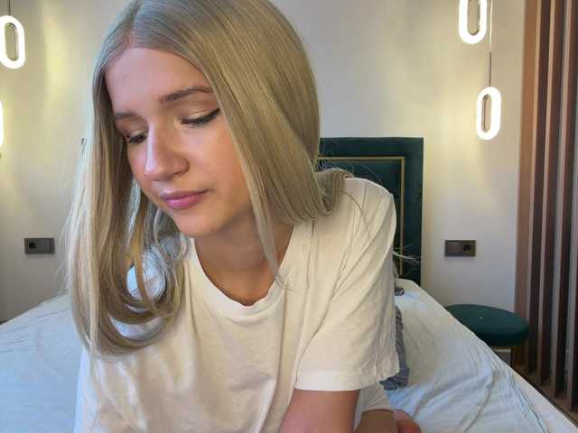 VikkiiSecret