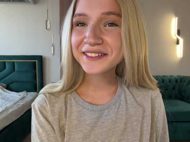 VikkiiSecret