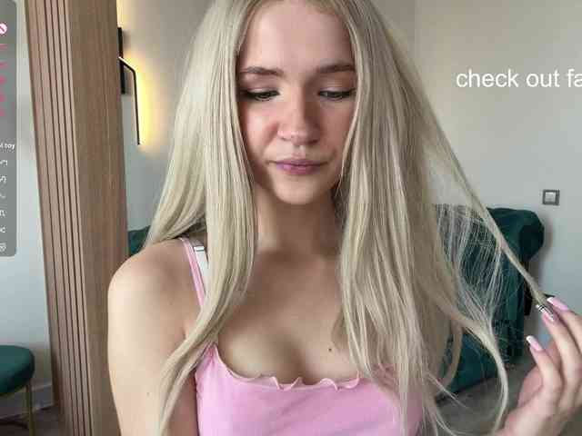 VikkiiSecret
