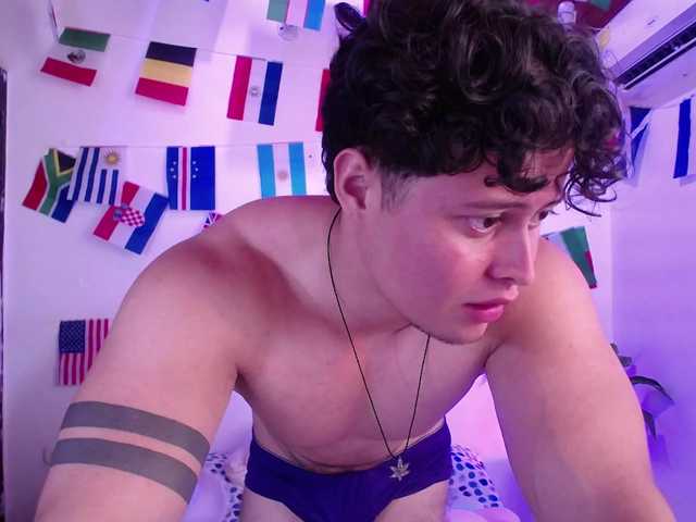 fucking-bear live webcam show