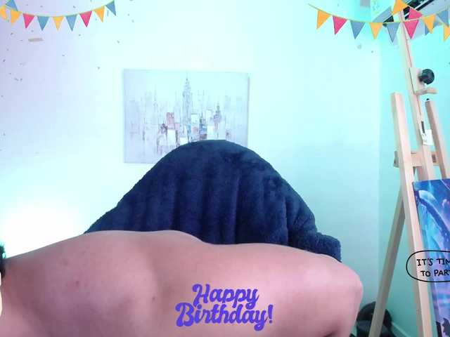 fucking-bear — live male cam