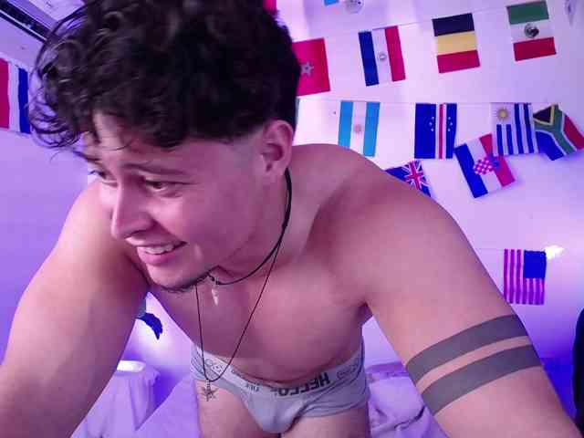 fucking-bear Sex Cam Show