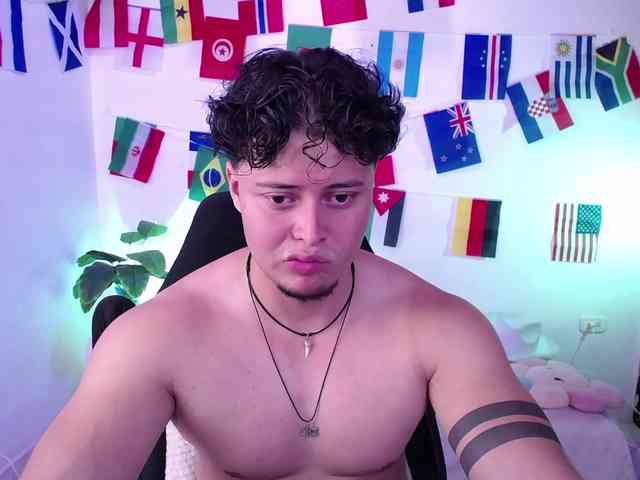 fucking-bear Sex Cam Show