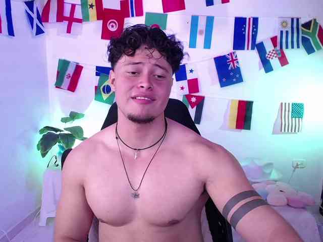 fucking-bear Sex Cam Show