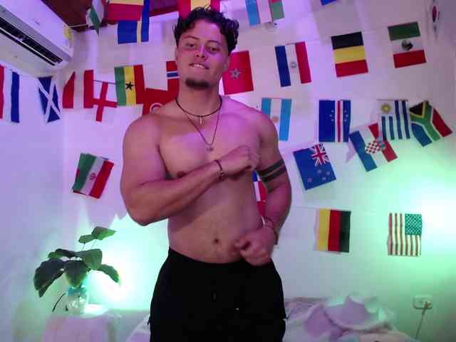 fucking-bear Sex Cam Show