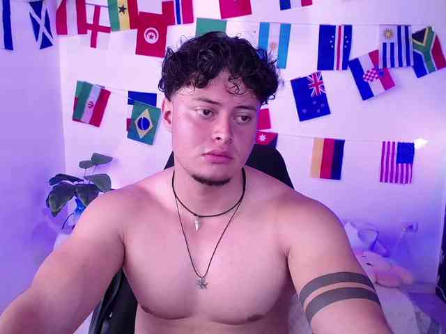 fucking-bear Sex Cam Show