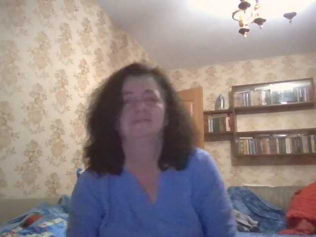 krisshurdlove live cam on BongaCams