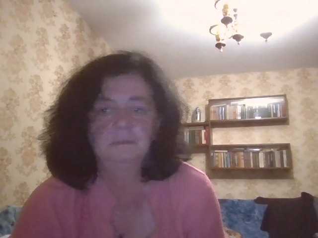 krisshurdlove live cam on BongaCams