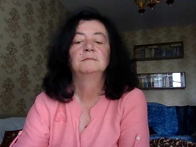 krisshurdlove live cam on BongaCams