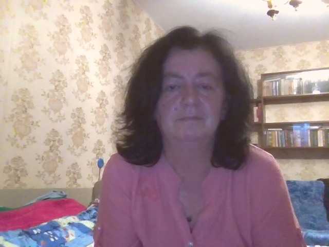 krisshurdlove live cam on BongaCams