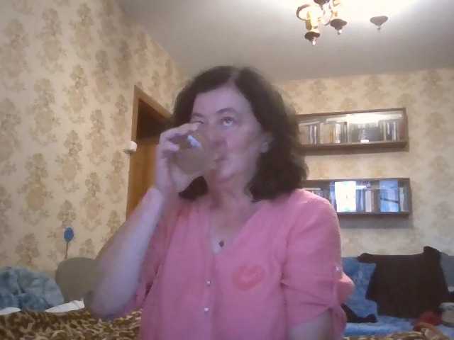 krisshurdlove live cam on BongaCams