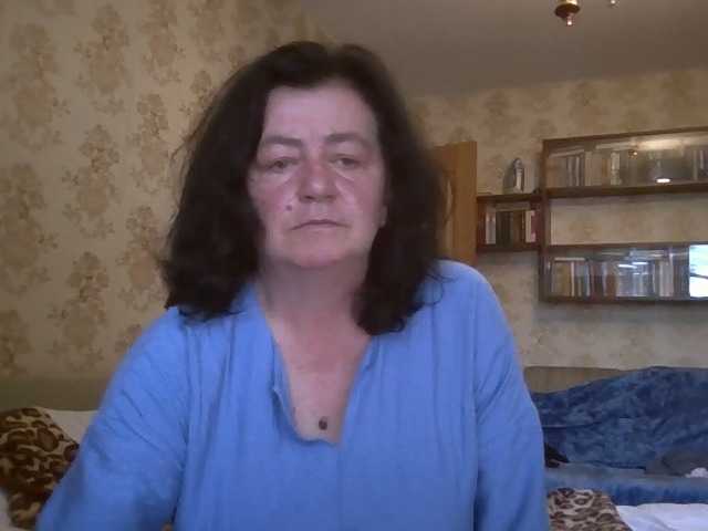 krisshurdlove live cam on BongaCams