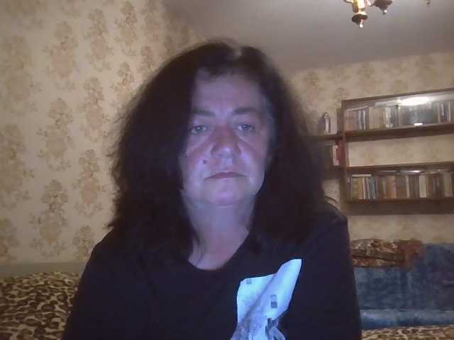 krisshurdlove, en directo ahora en BongaCams