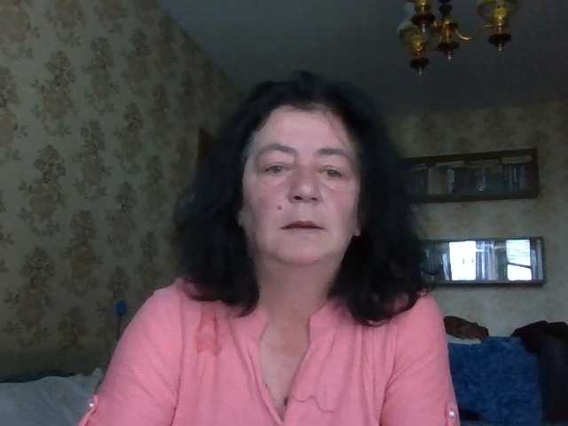 krisshurdlove live cam on BongaCams