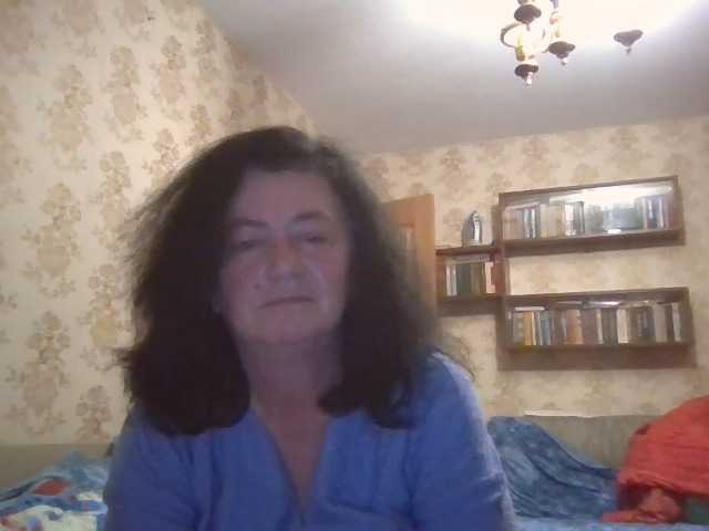 krisshurdlove live cam on BongaCams
