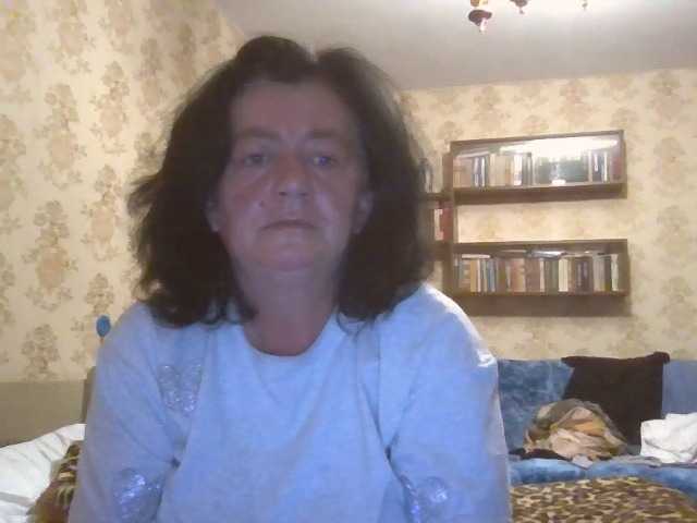 krisshurdlove live cam on BongaCams