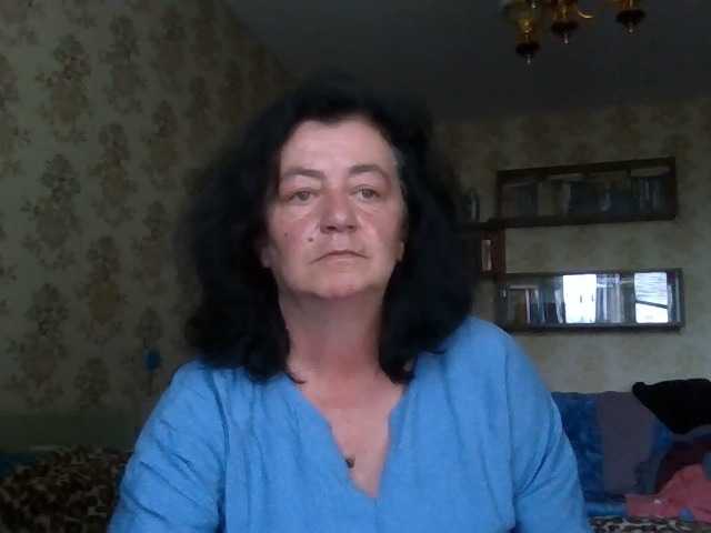 krisshurdlove live cam on BongaCams